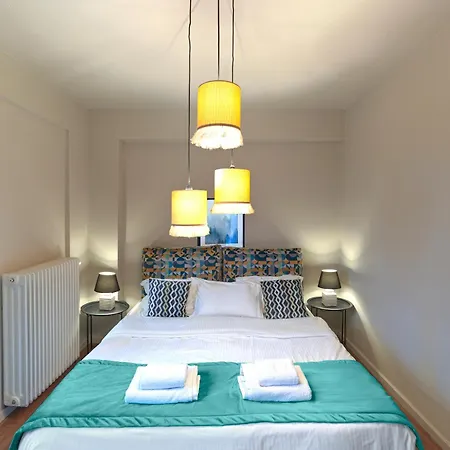 Ξενοδοχείο με διαμερίσματα By White Hills In The Heart Of Αράχωβα