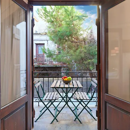 By White Hills In The Heart Of Ξενοδοχείο με διαμερίσματα Αράχωβα