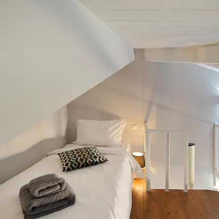 Ξενοδοχείο με διαμερίσματα By White Hills In The Heart Of Αράχωβα