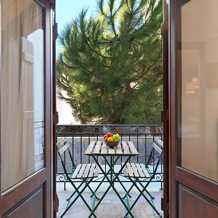 By White Hills In The Heart Of Hotel apartamentowy 4*