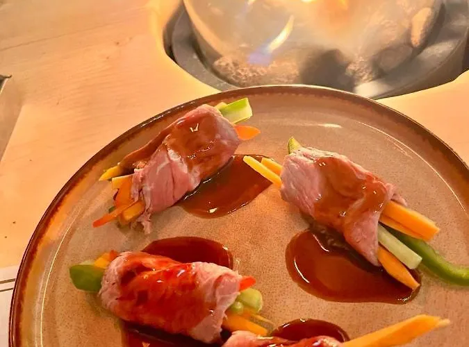 By White Hills In The Heart Of 3*